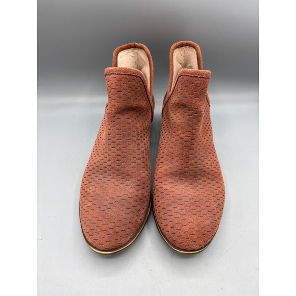 Lucky Brand Womens Booties 8 Baley Cedar Oiled Suede Perforated - Picture 2 of 7